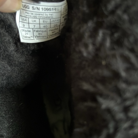 Ugg Adirondack lll Boot Size 9 NEW - Picture 15 of 16